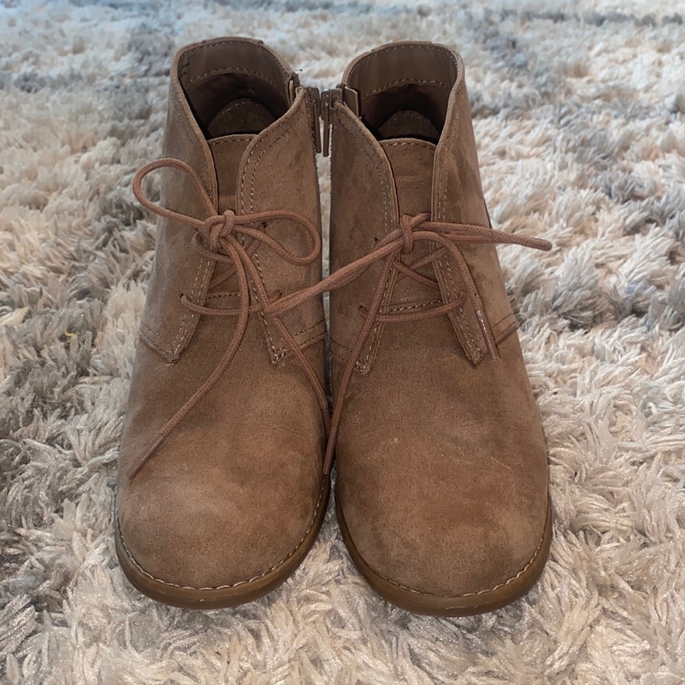 Universal Thread Wedge Bootie
